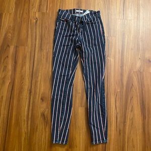 BNWOT Tommy Hilfiger striped High rise jeans